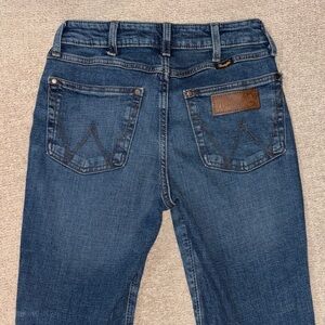 Wrangler Women's Classic Blue Boot Cut Jeans